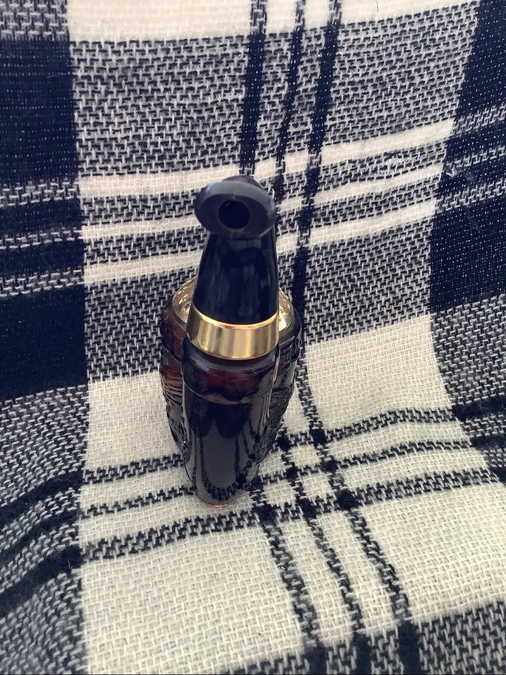 Avon American Eagle Stamped Shaped Collectors Edition Bottle